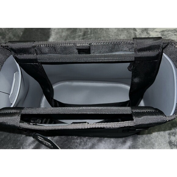 YETI Camino 20 Carryall Tote Bag Black - Picture 2 of 13